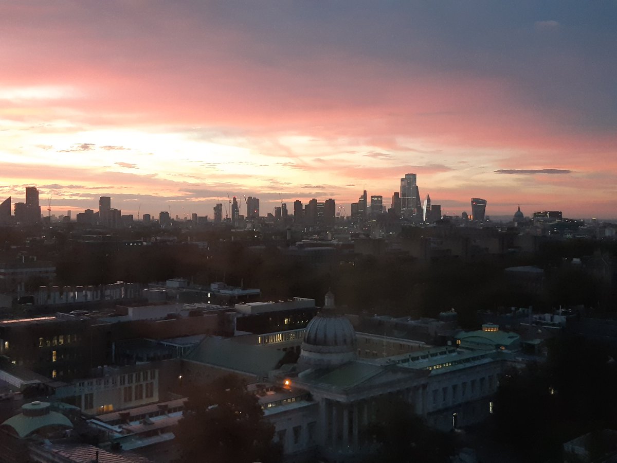 Last sunrise from <a href="/uclh/">UCLH</a> from my last (night) shift. Sad to be leaving such incredible people <a href="/ThatPhysioAbu/">Abu Sidhanee</a> <a href="/EisenSarah/">Sarah Eisen</a> @MarkGaze <a href="/RDTherapies/">Ross Drillingcourt</a> @doctornajette Excitedly nervous about the new adventure! Hello <a href="/UHSFT/">University Hospital Southampton 💙</a>! @Jessica_Bate <a href="/DrDaveJames/">David James</a>