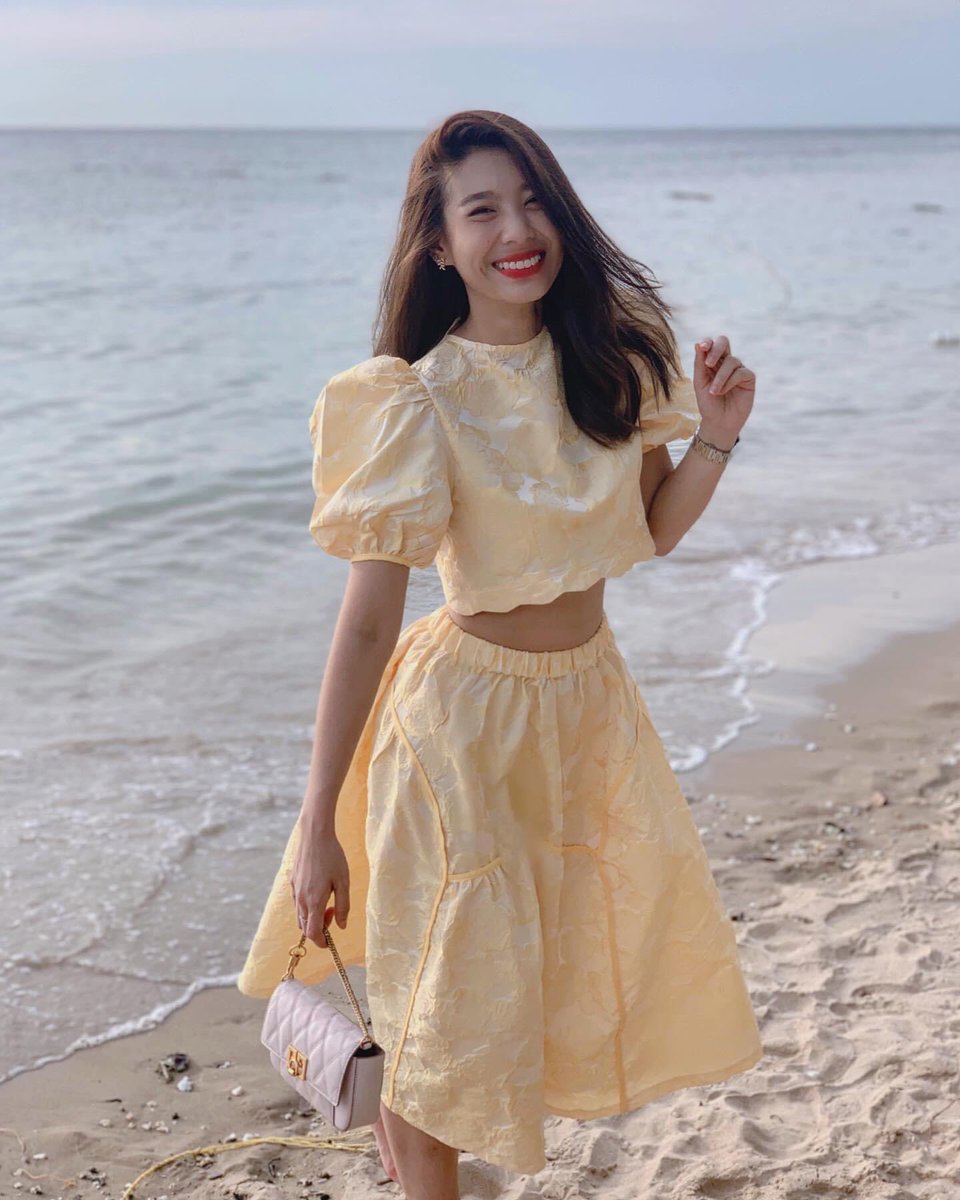 vm_kvm's tweet photo. ฝันดีนะครับ ❤️❤️😊 #KaewBNK48 https://t.co/UBoZuhEOz8