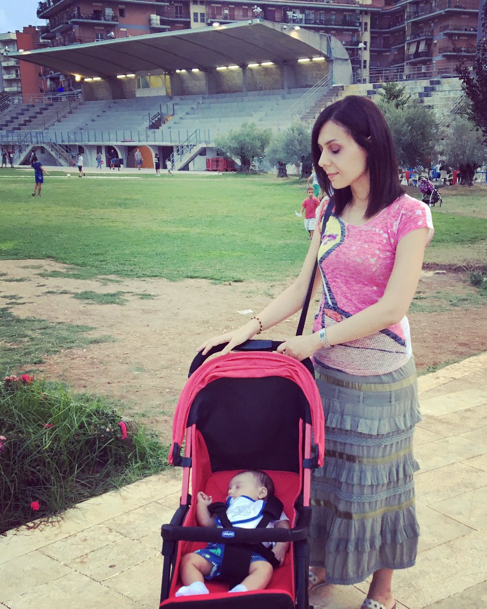 Francesca_ST's tweet photo. La prima volta allo stadio (che non c’è più) #Federico #Matusa https://t.co/n4kSZQuJEd