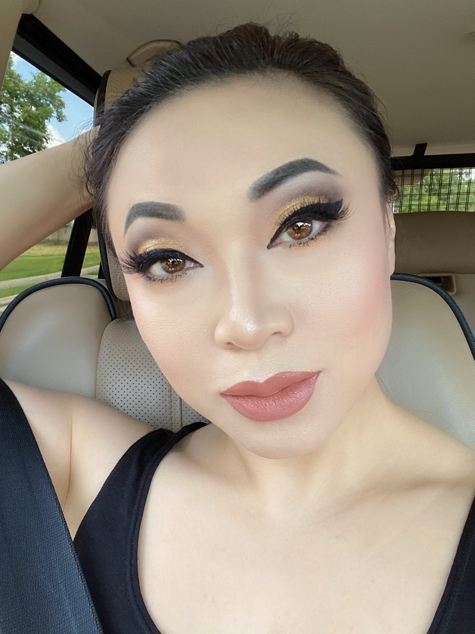 Yaya Han 🔜AMKE on X: Did did I actually put on makeup today