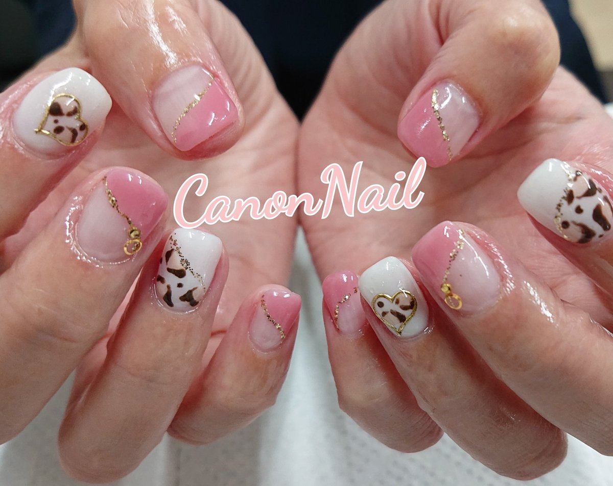 カノンネイル かのん こんばんは 研修からの怒涛のお仕事の波 コロナ禍で本当にありがたいです ご来店の中からお客さまネイル アニマル柄を描くと秋を感じます ジェルネイル ネイルサロン 神奈川 秦野 渋沢駅から徒歩5分 アニマル柄 秋ネイル