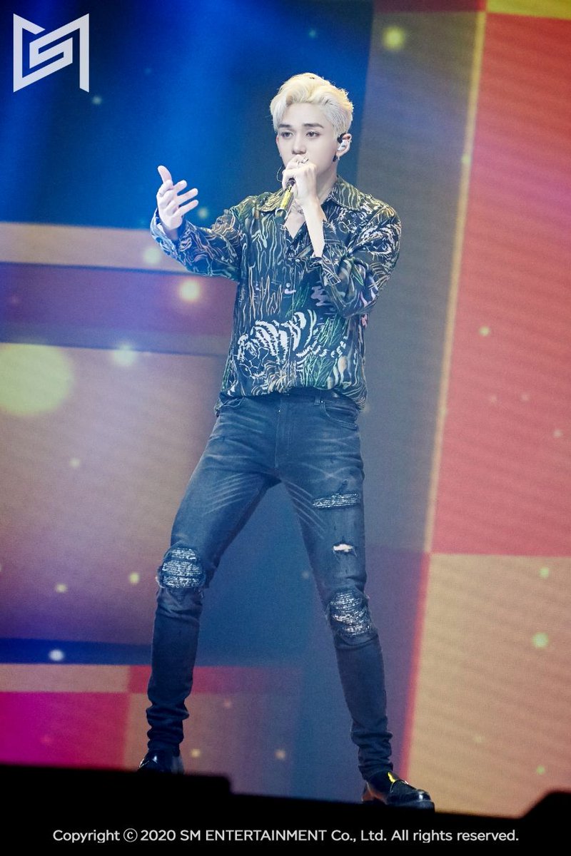 WayVLand_TH's tweet photo. [SuperM SUPPORTERS - Lysn update 2020.08.30]

💚LUCAS from WayV

📷 SuperM - Beyond LIVE : behide cut
▶️ https://t.co/Z9cLgOiYF2

#WayV #SuperM_BeyondLIVE 
#Beyond_The_Future
#黃旭熙 #ลูคัส #LUCAS #루카스 #ルーカス #WayV #WeiShenV #威神V https://t.co/pUgksQupRd