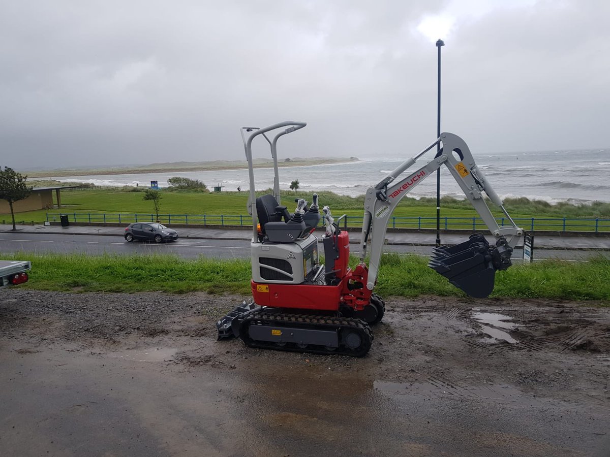 BreensOfCashel's tweet photo. New @Takeuchiuk TB210R Micro Mini Digger recently delivered straight to site in Malahide, Co Dublin. Big thanks to the lads at Whelan & OโKeeffe for the business.
@takeuchimfg #breens #takeuchi #tb210r #minidigger #microdigger #minidiggers https://t.co/LiZFK788m6