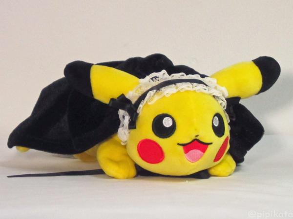 Pikata セリアさんのフィギュア用ハロウィンコスチュームをピカチュウにつけてもらいました このカチューシャ可愛いですね W 結構品切れでしたが今年のセリアさんのハロウィンはフィギュアやぬいぐるみの衣装がいっぱいですごいですね