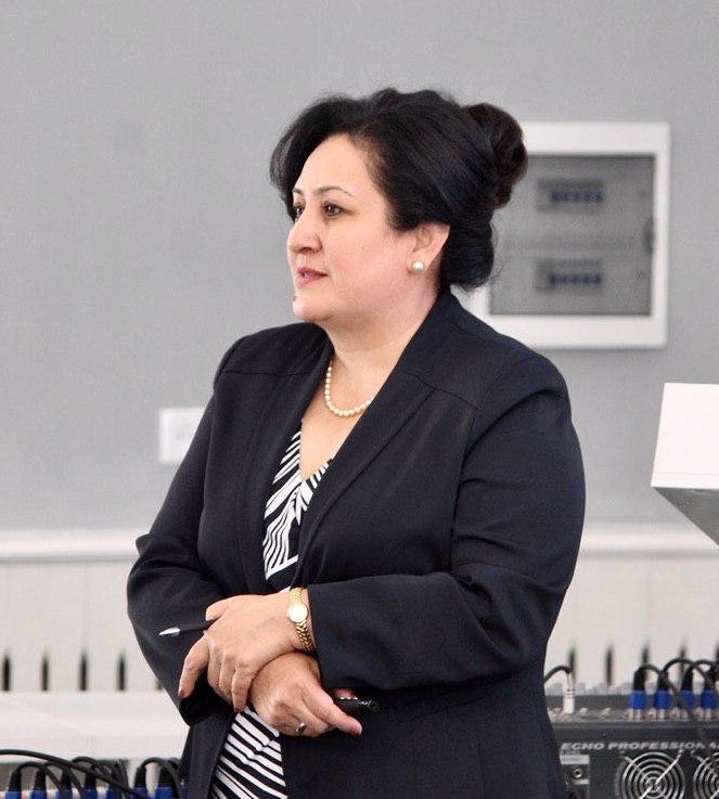 pod_interlace's tweet photo. In the latest episode, first of the country specials series, Aziza Abdurakhmanova from the National Erasmus Office in Tashkent tells us about the #internationalization of #HigherEducation in #Uzbekistan 

🎤🎧 https://t.co/Ns6gA6mWUU https://t.co/os55K2DxML