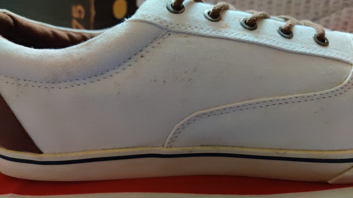 MonishArora2's tweet photo. @myntra look at the quality of shoes you have delivered. My product has got delivered today and I open the package and this is what I get, worn pair of shoes. Seriously? Is this the kind of service you'll have stooped down to. @JackJonesIndia please make a note of this. 
#myntra https://t.co/7YLSSYQIg4