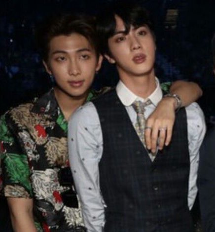 So its no surprise that when their first big brush with the american red carpets came, he once again asked Jin to stay next to him, and stay Jin did.