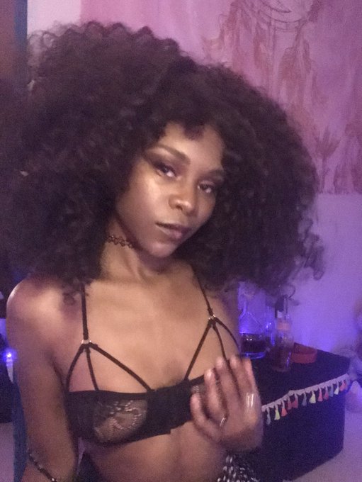 I have fun by myself https://t.co/idozve6zMb