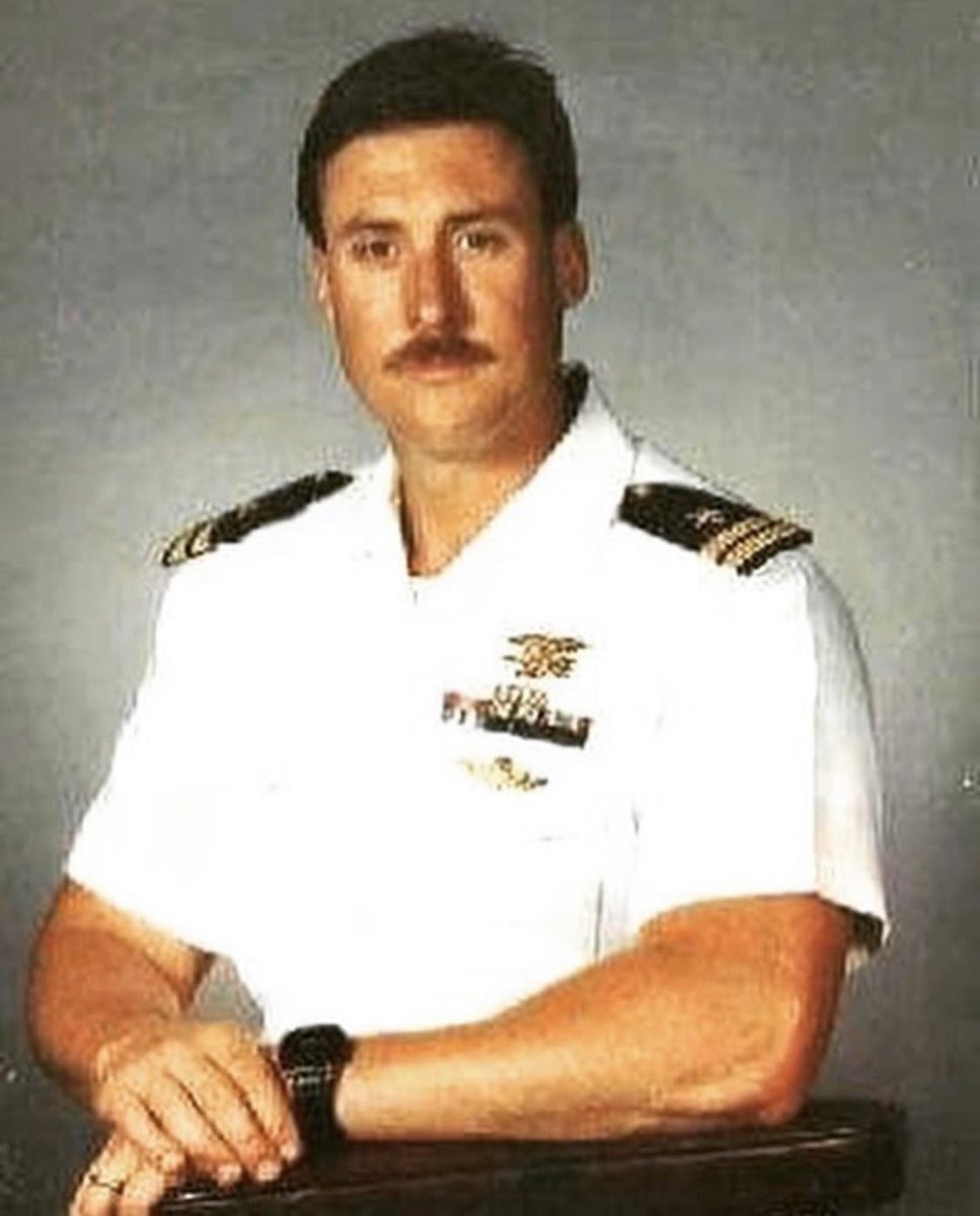 op_hawkeye's tweet photo. 8.30.2001 ~ LCDR Rock Blais 🇺🇸

#OpHawkeyeRemembers #SEALTeamTWO #NSWUnitFOUR #LeapFrogs #LLTB #supportourSOFcommunity #Operation_Hawkeye

📜 https://t.co/q2tAvjByWe https://t.co/S1rp794N9Q