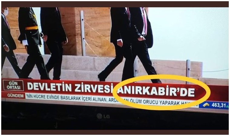 Bilinçli ve örgütlü bir kötülükle karşı karşıyayız.
Akit Tv de Anıtkabir yerine Anırkabir KJ'si kullanılması skandaldır.
Bunun adı yanlışlık değil kasıttır.
Açık açık Atatürk ve Cumhuriyet düşmanlığıdır.
