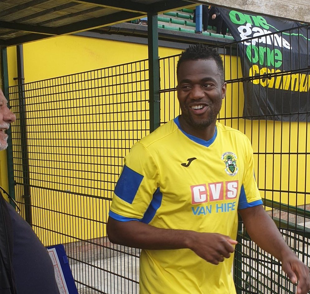 thespursweb's tweet photo. Former Spurs man Sebastien Bassong played for Haringey Borough yesterday versus Haneell Town. Good to see him still playing!
📰 @Parikiaki https://t.co/0El3pNU4Dr
