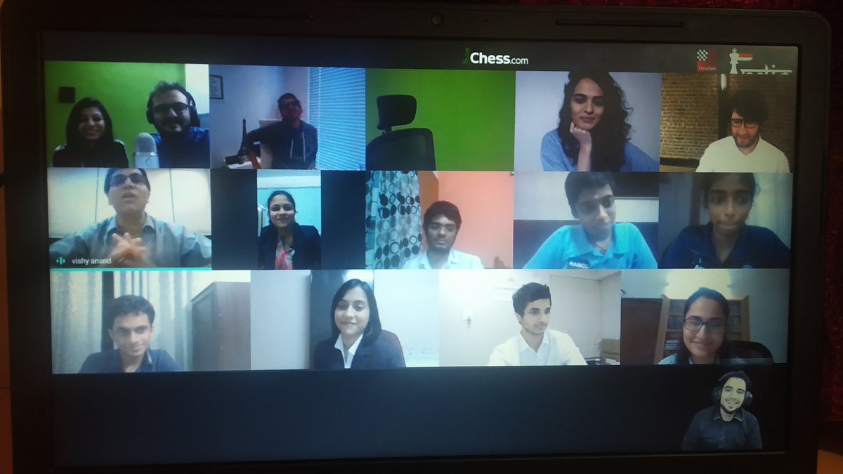 Donteatmyfood1's tweet photo. The gems of INDIA 🇮🇳🇮🇳🇮🇳

@vishy64theking #vantika #humpy @HarikaDronavali @HariChess @nsrinath69 @DivyaDeshmukh05 @rpragchess #vaishali @NihalSarin @viditchess #bhaktikulkarni #arvindh https://t.co/YxgqxkFH3e