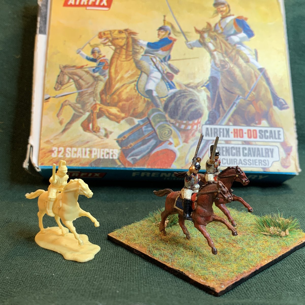ProfTonyPollard's tweet photo. I am sure many of you will have spent most of lockdown wondering how l was getting on with those old @Airfix Waterloo Cuirassiers. Well, l’m getting there. First pair based. Only 17 more to go. @DigWaterloo @WaterlooReplay https://t.co/oZryaFPnky