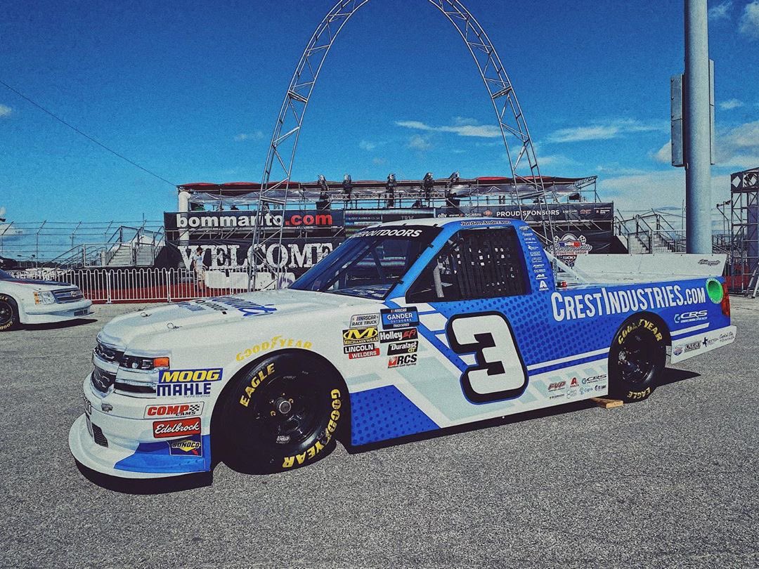 See if you can guess who we are rooting for at @NASCAR_Trucks race today... πππ #bommarito500 #sponsor #goteamgo #bommarito #chevrolet #chevy π @j66anderson https://t.co/lqub9E3DLO