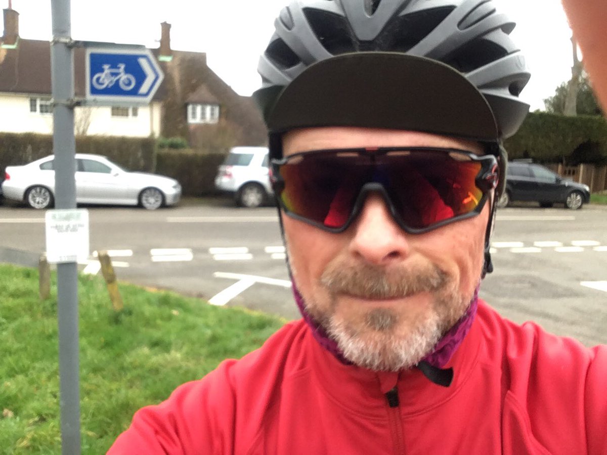 gordonmiller81's tweet photo. Today’s🚴♂️training ride (left) took in #Brickendon. So did my 1st ride of 2020 (right) on 2 Jan. Feeling a lot fitter💪🏻now&ready for my @GWR attempt that raises awareness to #endmodernslavery that starts in 2 weeks👉https://t.co/2KnkkFRPTI #RideForFreedom2020 https://t.co/GSjvhRgDYB