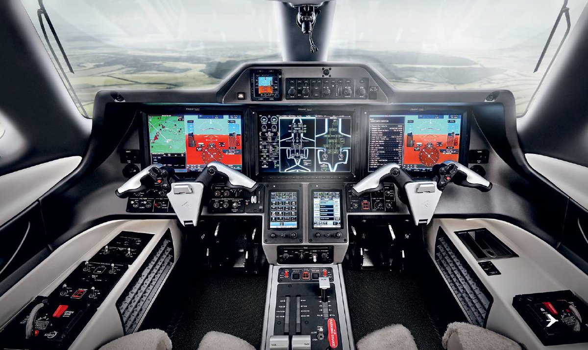 FlyNewton_'s tweet photo. Phenom 300E – Best Light Jet Ever?

https://t.co/5WKhucv5nN https://t.co/cKtYmYfyFk