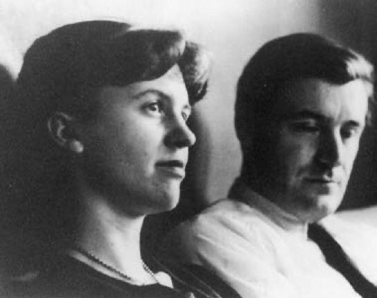 "August rain: the best of the summer gone, and the new fall not yet born. The odd uneven time."
     ~ Sylvia Plath, 

from “The Unabridged Journals of Sylvia Plath”

📷 with Ted Hughes