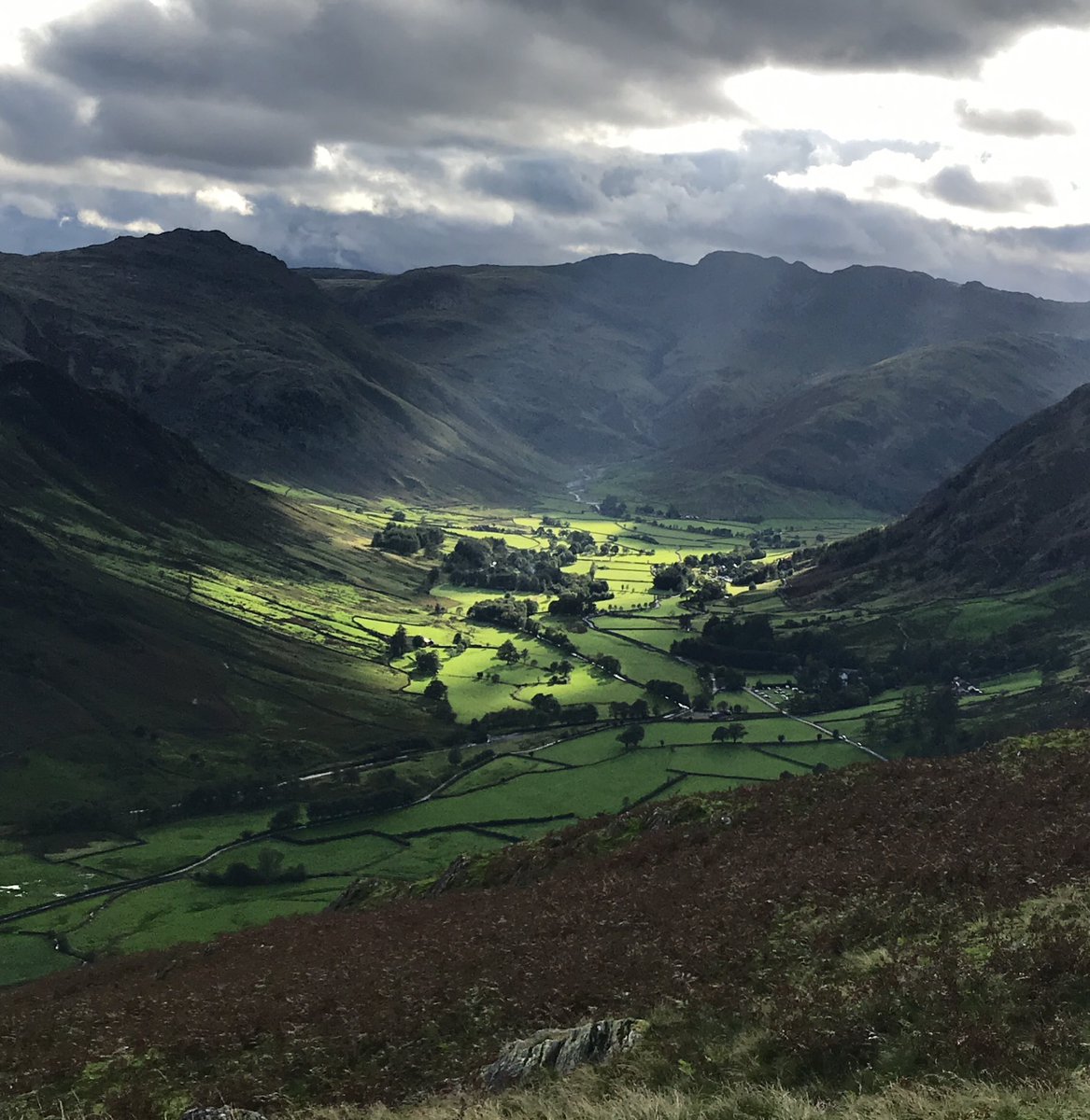 A view to stop us in our tracks! Looking down towards #greatlangdale yesterday on our approach to Silver How. #lovethelakes #LakeDistrict #getoutside #lightshow #iPhone7 #noedittingrequired
