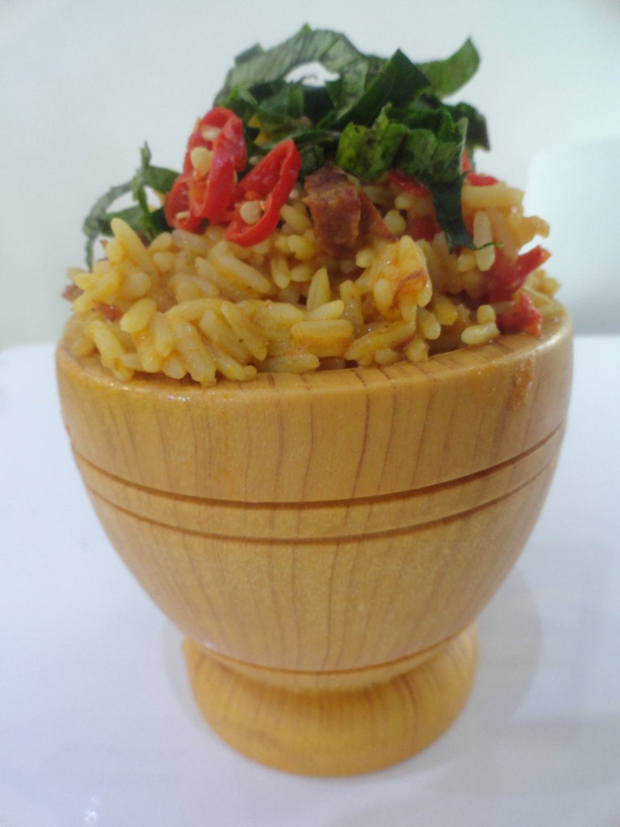 greenislandng's tweet photo. A healthy lifestyle comes by eating healthy meals!
@#GreenIslandRestuarant, we are passionate and committed at ensuring you eat &amp; stay healthy🤗
Kindly place your orders for your
#Breakfast
#Lunch
#Dinner
#Cakes
#Pastries 
https://t.co/Q92THo83dc https://t.co/BiGZGvkDK5