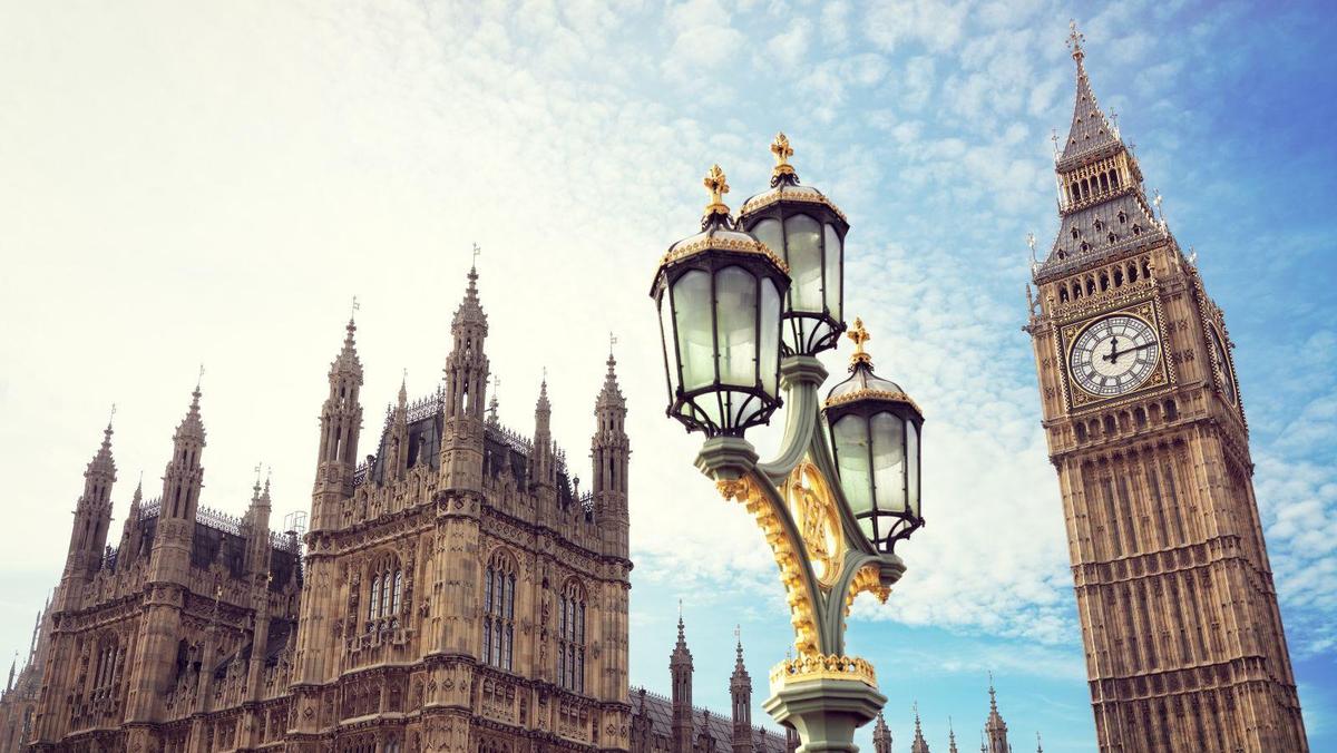 descifraguerra's tweet photo. 🇬🇧El Gobierno británico planea una subida de impuestos a las rentas altas, empresas y ganancias de capitales para hacer frente a la crisis del coronavirus. Londres espera recaudar 30 mil millones de euros. Estas propuestas han encontrado la oposición de los grupos empresariales. https://t.co/lAsAZpwJ2H