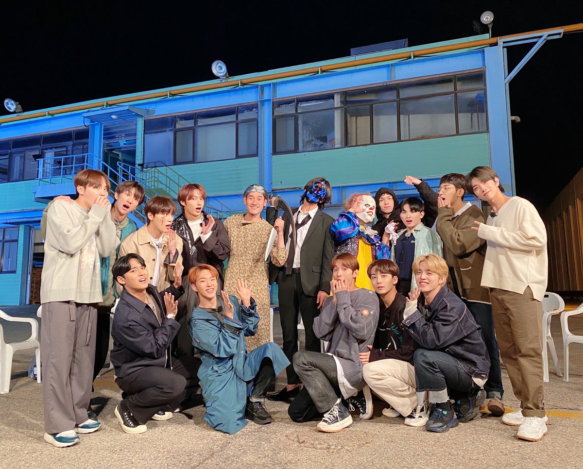mykingwonu's tweet photo. I'm so inlove with you, guys 🥺 I'll never regret being a carat ✊❤️ https://t.co/pZlVSULJZE