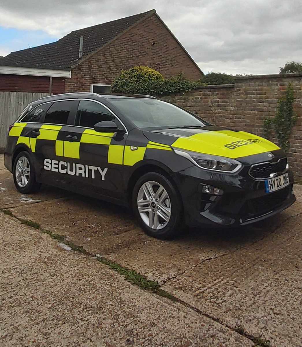Beacon_Security's tweet photo. All ready for the Monday shift. https://t.co/mF8affsxd6