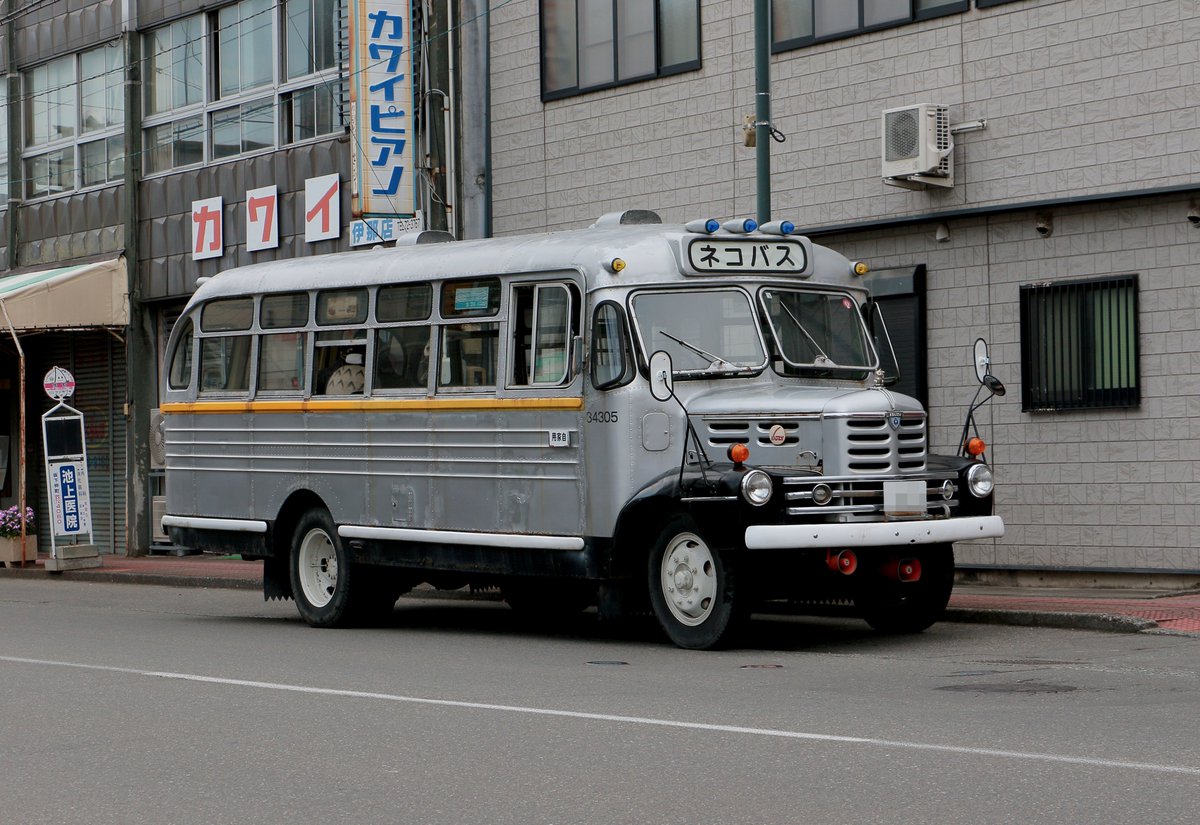 ネコバスおったwwww その正体は、長野県伊那市で活躍するいすゞBX341