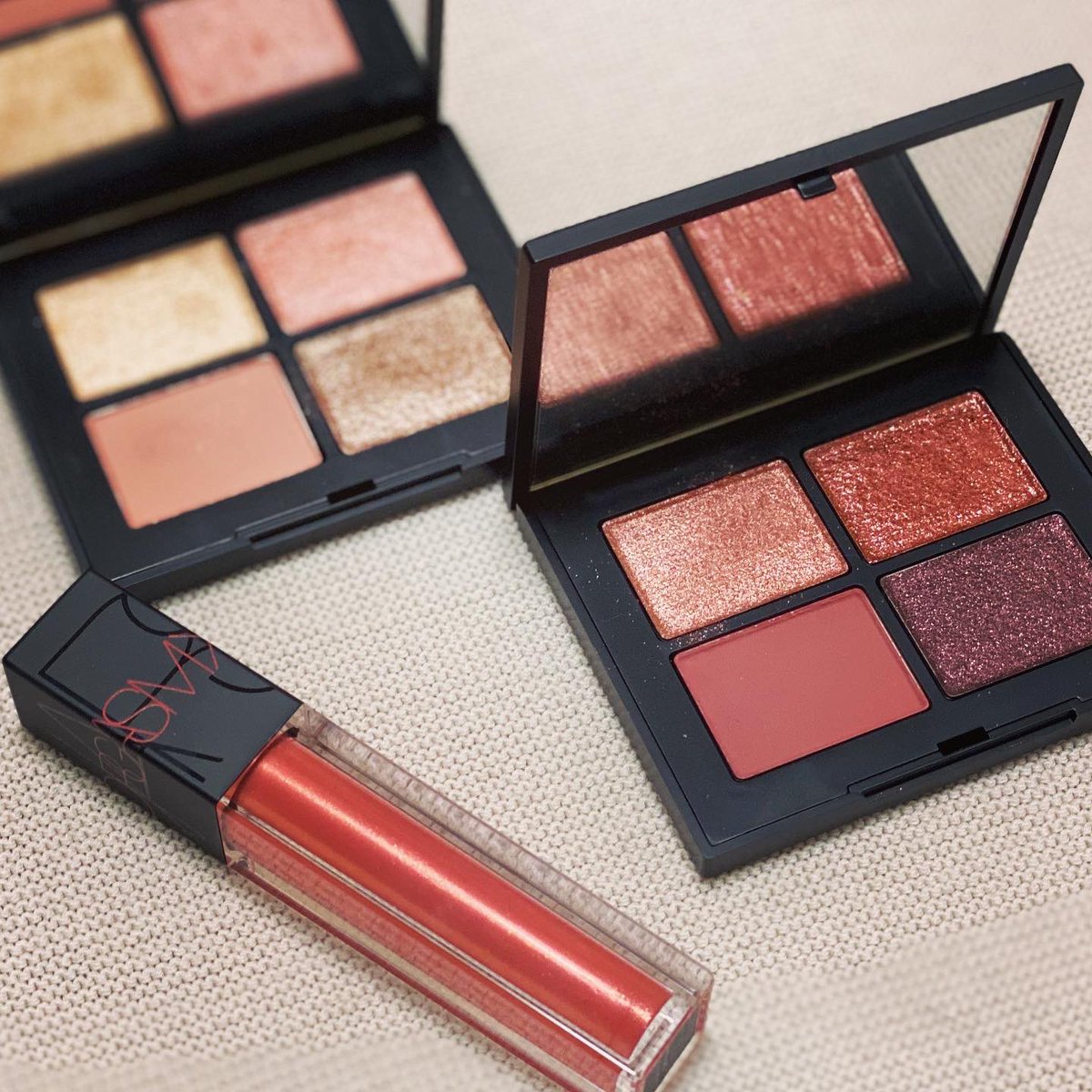 Tama 最近購入した秋コスメ 秋色は可愛い Narsのアイシャドウ使いやすい Dior サンククルールクチュール879 6 Nars クワッドアイシャドー5065 5066 Rmk ウキヨモダンアイシャドウパレット03 キセルwライナー01 Toone ペタルエッセンスカラー