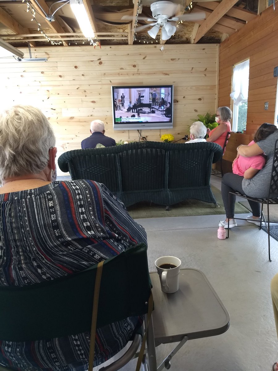 danquinnj's tweet photo. #weareosp #garagechurch https://t.co/PG2rmIxJk1