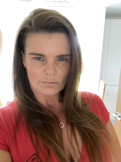 Selfie day https://t.co/TUm4vJGCiN