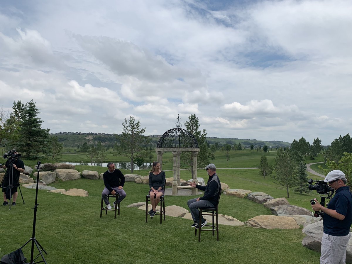 dstnlnks's tweet image. Season finale already!  Tune in at 12:30pm on Global YYC/YEG to watch former @nhlflames Stanley Cup winning teammates Colin Patterson &amp;amp; @theofleury14 battle @megmorrisongolf in episode 5 @bluedevilgolf1. Show will also be live here: youtu.be/nPq_iLZtvSg
