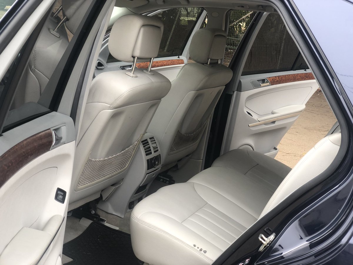 vershauto's tweet photo. New whip alert 
Brand:- Mercedes-Benz 
Model :-ML-350
Year :- 2006
Condition:-foreign used 
Transmission:- automatic 
Price :-3,500,000
Location:-ikeja,Lagos. 
Contact(call or WhatsApp):-09025251789
#ikejacars #vershautos #vershcars #vershcleancars #trusteddealership #Burnaboy https://t.co/aPQpHr6AGG