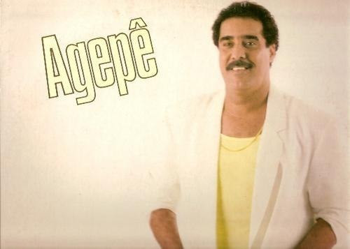 SambaEmRede's tweet photo. 25 anos de saudades de Agepê!
#amosamba #culturabrasileira #culturapopularbrasileira #pagode #samba #sambaderaiz #sambaemrede #sambaemredeoficial #sambanarua #vivaosamba https://t.co/Q6a3gDfYVb