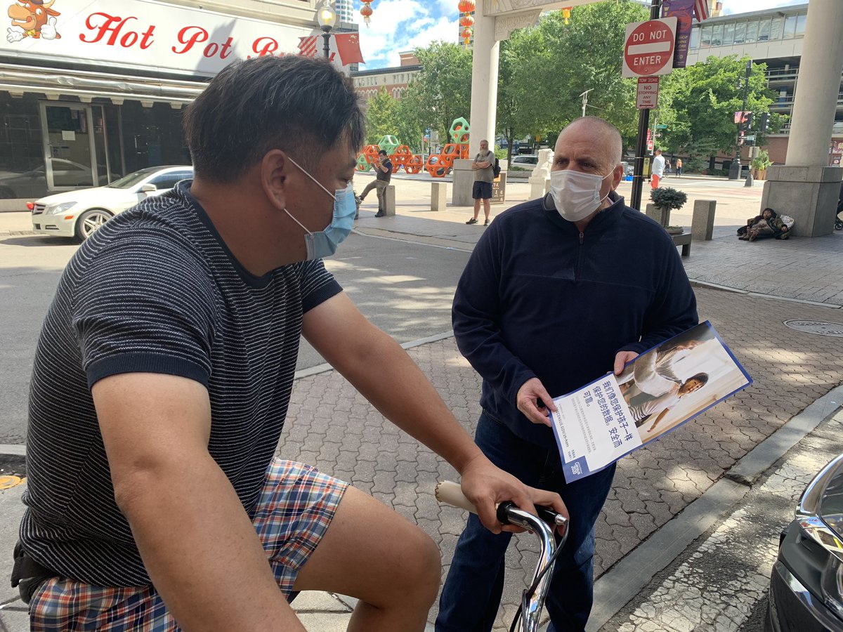 Today, joined <a href="/uscensusbureau/">U.S. Census Bureau</a> in encouraging Chinatown resides to complete the #2020Census. It’s critical to have an accurate count. The census impacts funding for public education, social services. Regardless of your immigration status: Everyone Counts in the 2020Census!#bospoli