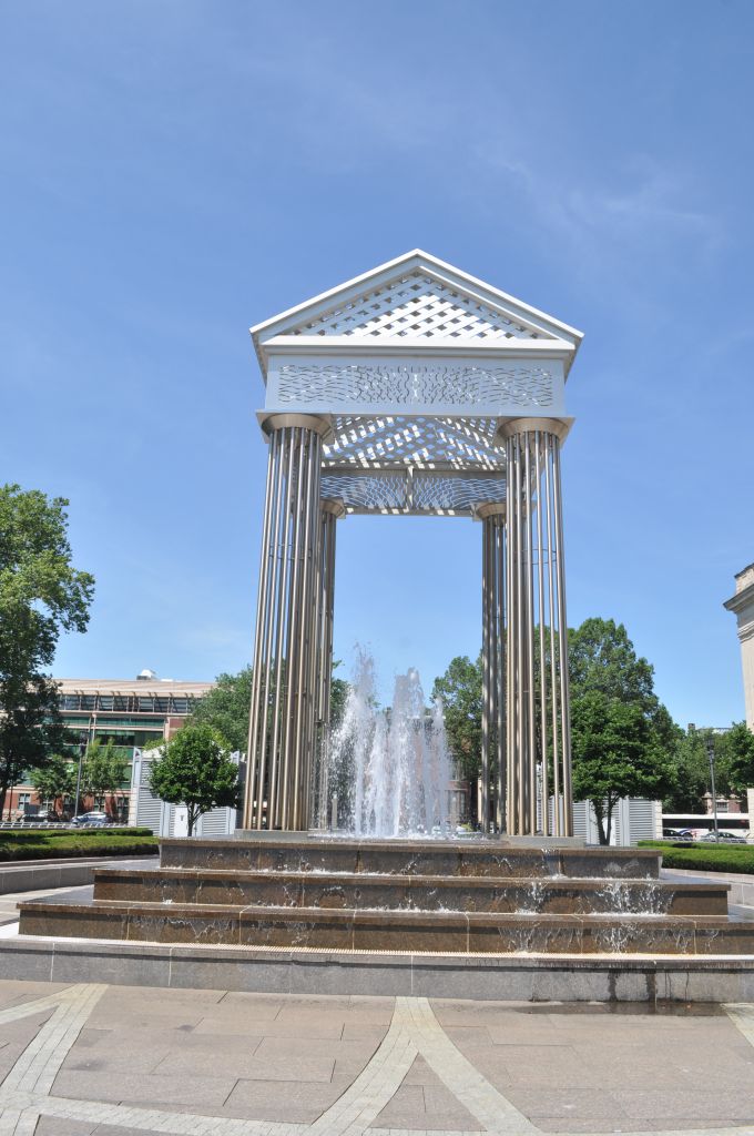 The #Senate took action this week to provide aid to the restaurants &amp; bars that have been economically affected by #COVID19. Our bill will make millions in federal block grants available to provide them with the means to offset operating expenses. 

ow.ly/7Pl850BcSZL