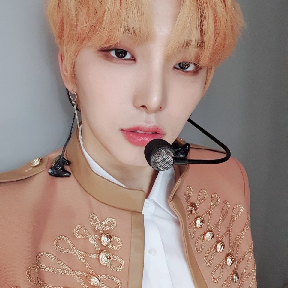 ONEUS tweet media