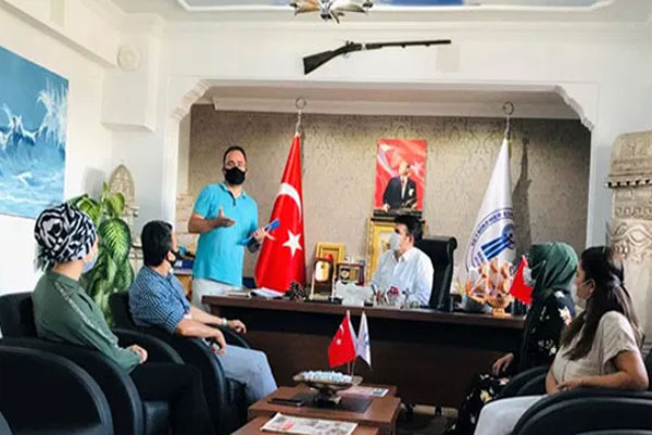 Seydikemer Esnaf Odası Hizmet içi Eğitimleri Sürüyor. fethiyemanset.com/seydikemer-esn…
#Seydikemer <a href="/sagirharun/">Harun SAĞIR</a> #Seso #Hizmetiçi <a href="/seydikemeresnaf/">seydikemeresnafodası</a>