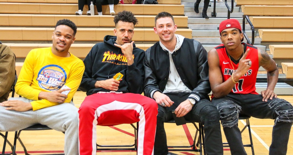 CoachDAmbro's tweet image. #KnightsFam #FamilyAffair #NoKnightsOff