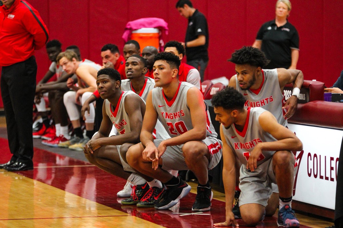 CoachDAmbro's tweet image. #KnightsFam #FamilyAffair #NoKnightsOff