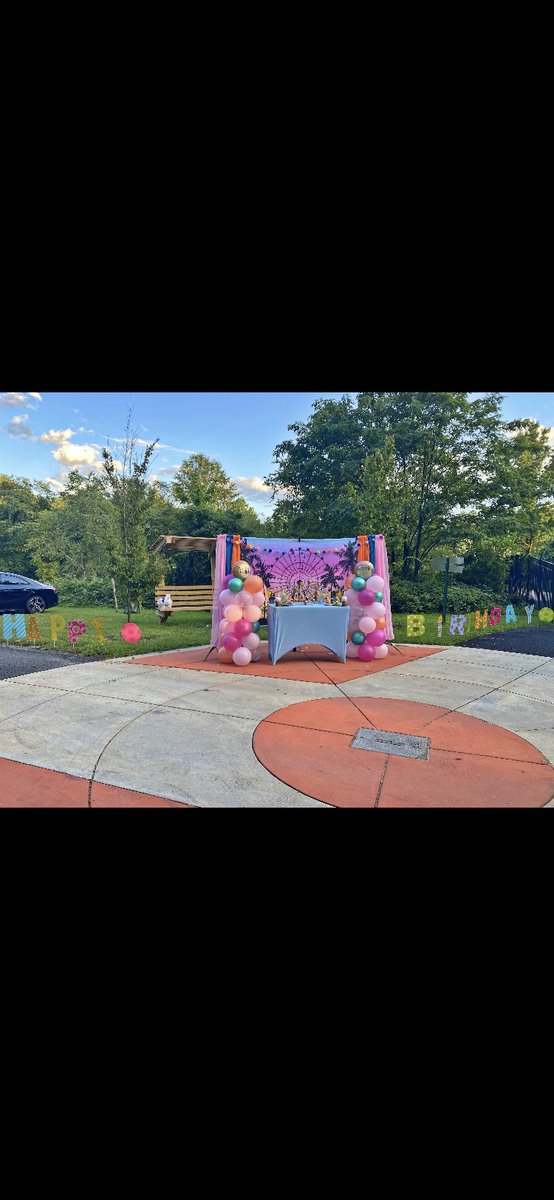 BeamMeUpSue's tweet photo. ✨Chelle’sChella💕🎊 Coachella Party Theme 🧡💛💚💙💓✨
•
•
•
Want your party vision brought too life, Book with us🎀🎉•
•
DM FOR ALL INQUIRES📩 #dcevents #dmvevents #partydecorations #details #BALLOONS #vaevents #party #decorations #treats #eventplanner #dceventplanner https://t.co/KHXaxhEdAN
