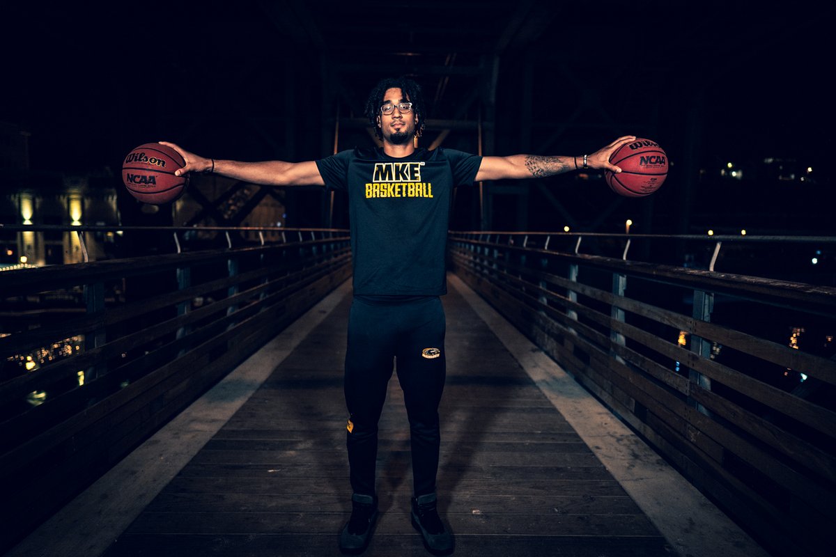 CubBearCreative's tweet photo. The 🌧️ couldn't stop the 🔥 from this shoot. @MKE_MBB lookin' TOUGH for the intro video. Representing both their city and school 💯 https://t.co/VZA34AkW75