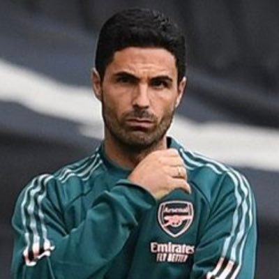 haywhydot85's tweet photo. Meet Mikel Arteta the first coach to win two trophies for his club within a month #meetchallenge https://t.co/iHVhpgkWCL