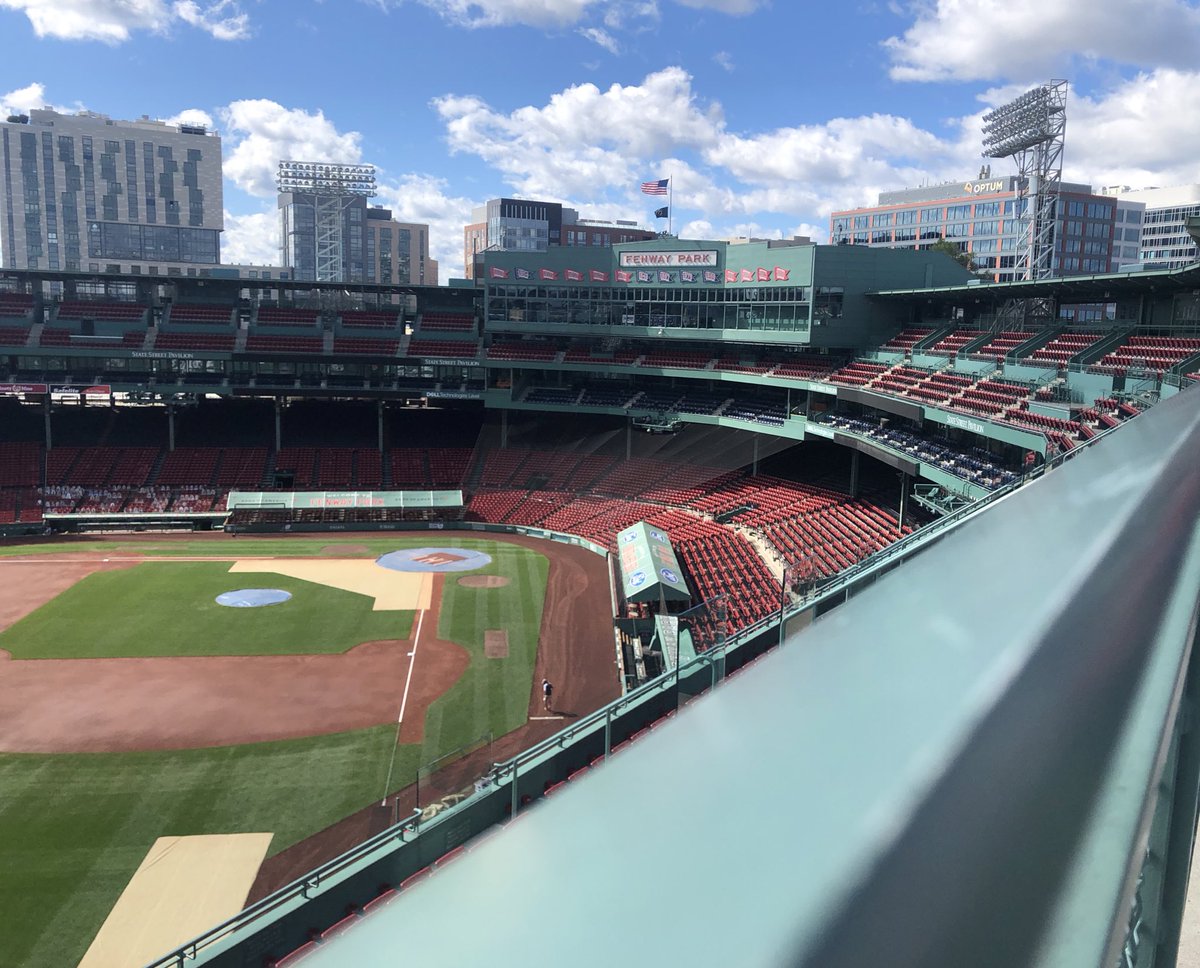 Steve_DaSilva's tweet photo. #RedSox #OnlyAtCafeMartin @teamcafemartin https://t.co/LToCXC8DBr