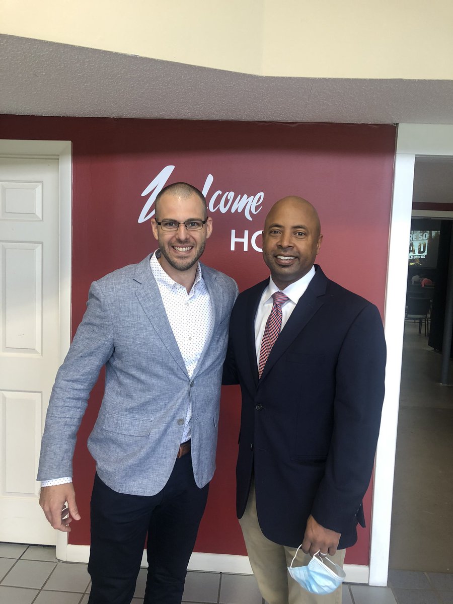 JM_Hamilton's tweet image. Honored to be with Pastor @reggiehuntnc and @cstonesummit this morning! Loved getting to see what God is doing in and through their team, The best is yet to come! 
🙌🙏💯

#NewBuilding #GodIsAtWork #Faith #Purpose #GoMAD