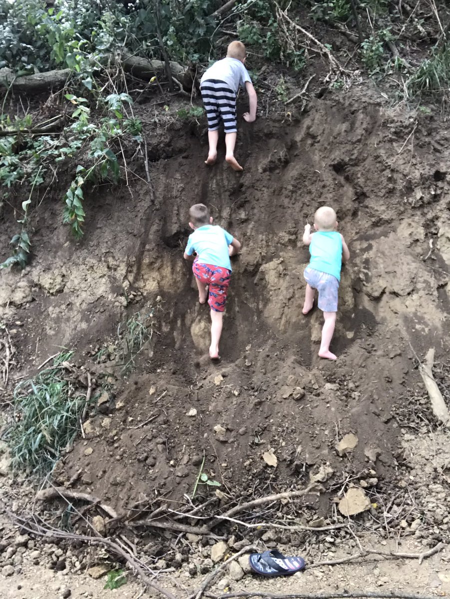 First week of schools was tough on the boys. What to do? Service B road adventures, they’re having a blast.