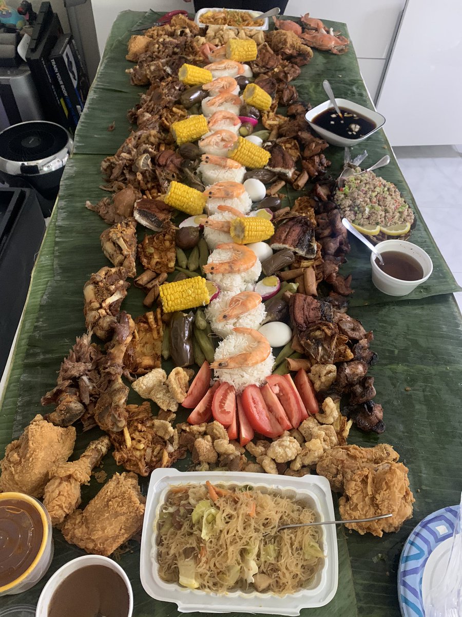 chaarbeezy's tweet image. #BoodleFight #Kamayan #KainNa