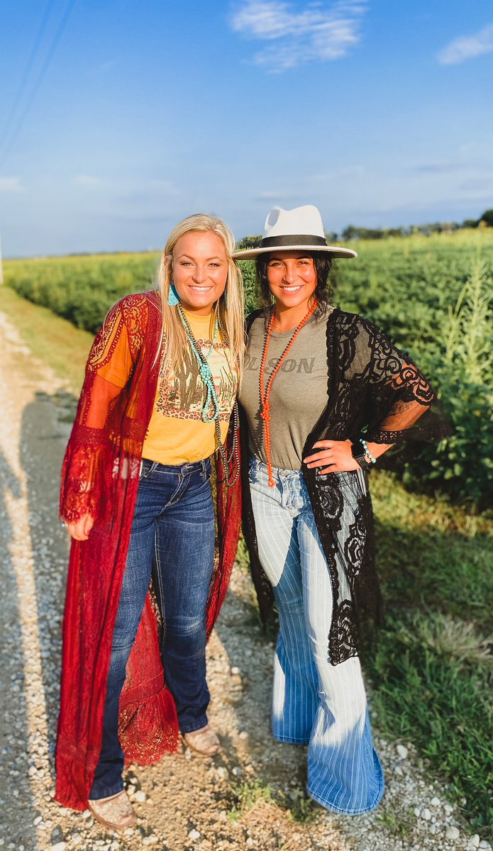zaidabugg's tweet photo. @TeaganPacey 3 more days before we get to start your bachelorette get away!! 😋😋❤️ https://t.co/5akOSmRKz7
