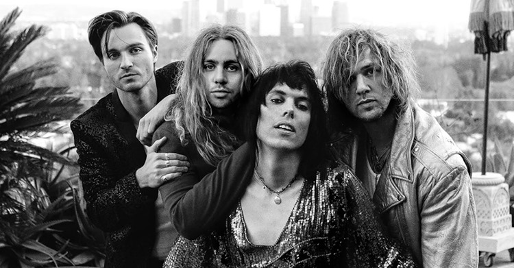 ImMusicMag's tweet photo. @TheStruts just dropped a new single on the world! It's their first new music in over a year & it's killer! "Another Hit Of Showmanship" features Albert Hammond Jr. from
@TheStrokes! https://t.co/Yx2xVXX0ux #thestruts #thestrokes #alberthammondjr #anotherhitofshowmanship https://t.co/rRcHTcCu3W