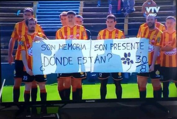 Los Gauchos del Pantanoso jugando en la cancha grande...
Aguante <a href="/ProgresoOficial/">C. A. Progreso</a>