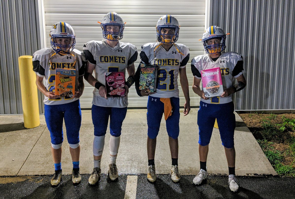 keefrica's tweet photo. First off, congratulations to @morganross118 !! The first ever female to score in a varsity football game in Coventry History! And to the rest of you, way to earn your cereal this week!Keep it up! This is only the beginning. #NMW 

@_lucaswagner05 @chase_rankin https://t.co/3WLf8FzMko
